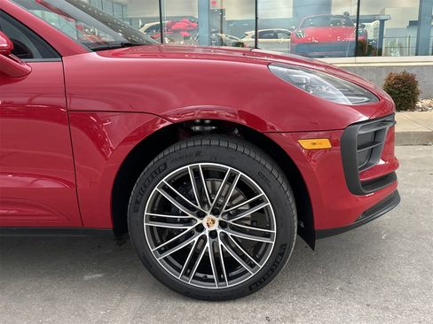 New 2025 Porsche Macan image 11