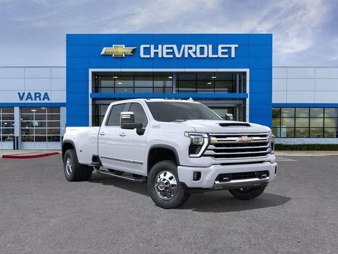 New 2026 Chevrolet Silverado 3500 High Country w/ Technology Package AWD/4WD image 1