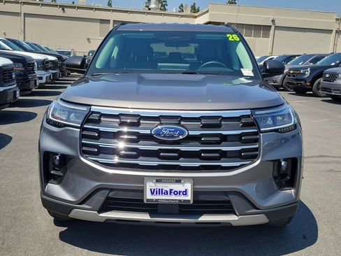 Used 2026 Ford Explorer Active w/ Active Comfort Package RWD image 23
