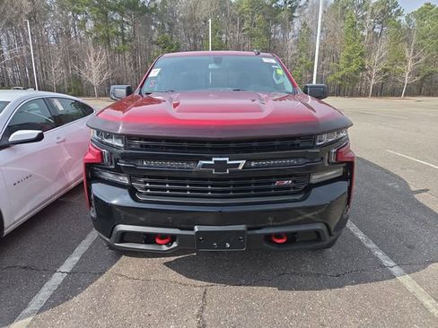 Used 2021 Chevrolet Silverado 1500 LT Trail Boss w/ Convenience Package II image 8
