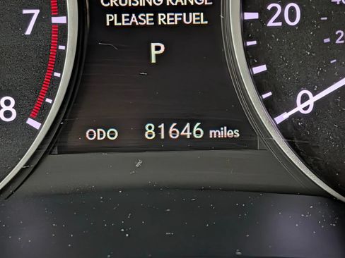 Used 2013 Lexus ES 350 w/ Luxury Pkg FWD image 34