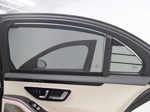 Used 2022 Mercedes-Benz S 580 4MATIC Sedan image 40
