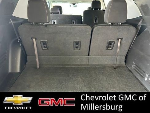 Used 2019 Chevrolet Traverse LT image 37