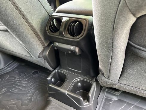 Certified 2025 Jeep Wrangler Unlimited Sport AWD/4WD image 42