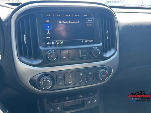 Used 2019 Chevrolet Colorado LT w/ LT Convenience Package image 17