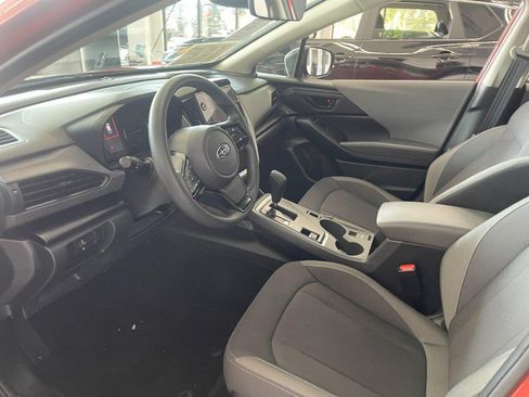 Used 2025 Subaru Crosstrek 2.5i Premium AWD/4WD image 18