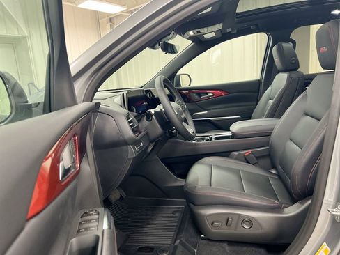 New 2026 Chevrolet Traverse Z71 w/ Driver Confidence Package AWD/4WD image 21