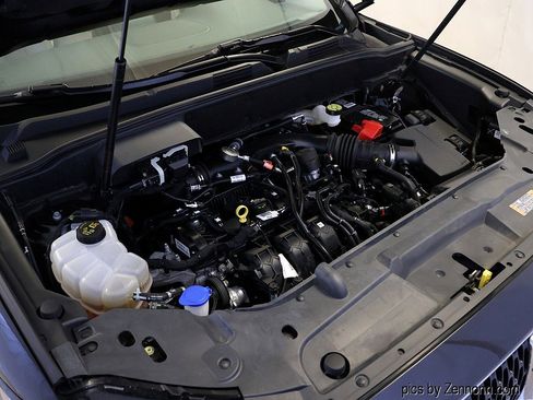 Used 2022 Lincoln Nautilus Reserve w/ Equipment Group 201A image 39