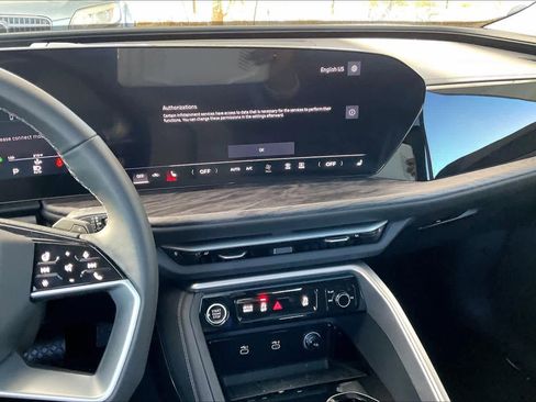 Certified 2025 Audi Q5 Premium Plus w/ Premium Plus image 6