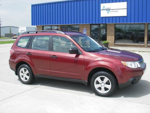 Used 2012 Subaru Forester 2.5X AWD/4WD image 3
