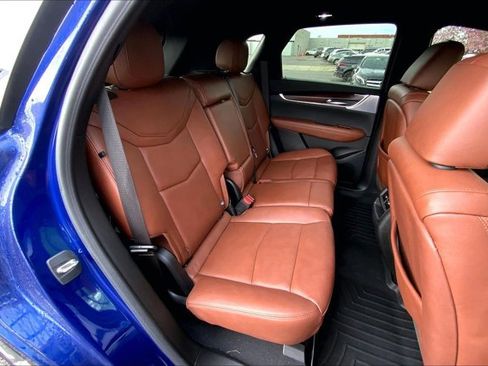 Used 2023 Cadillac XT5 Sportv w/ Technology Package AWD/4WD image 26