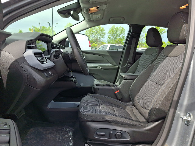 New 2027 Chevrolet Bolt LT w/ Comfort Package FWD image 6