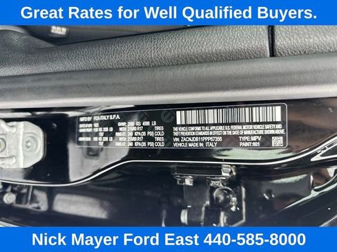 Used 2023 Jeep Renegade Latitude AWD/4WD image 27