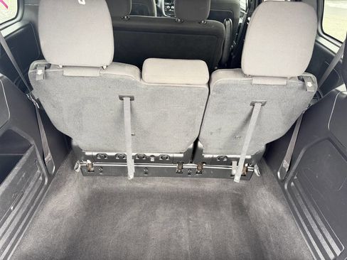 Used 2019 Dodge Grand Caravan SE image 8