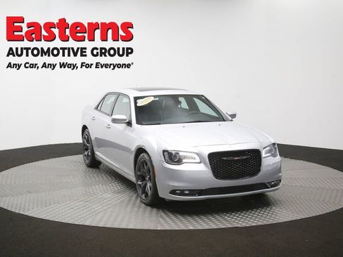 Used 2023 Chrysler 300 S RWD image 53