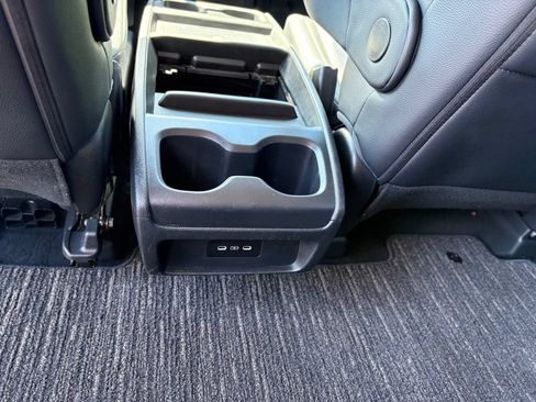 Used 2025 Honda Odyssey EX-L image 24