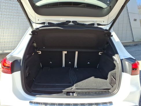 Used 2025 Mercedes-Benz GLA 250 4MATIC image 33