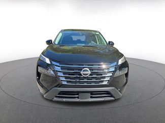 Used 2025 Nissan Rogue SV video 2