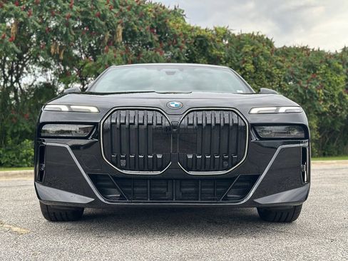 New 2026 BMW 740i xDrive AWD/4WD image 2