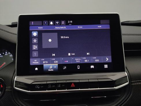 Used 2024 Jeep Compass Latitude w/ Altitude Special Edition image 25