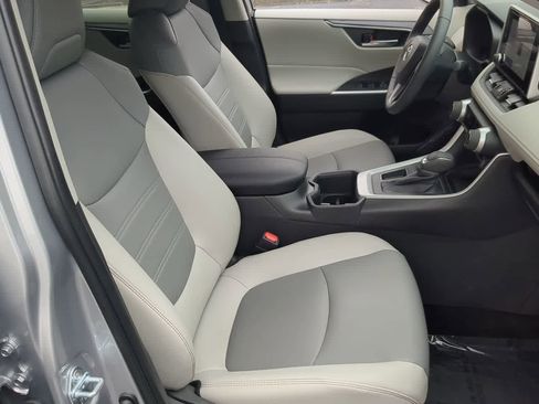 Used 2024 Toyota RAV4 XLE Premium image 24