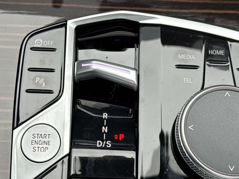 New 2026 BMW X5 xDrive40i w/ Climate Comfort Package image 23