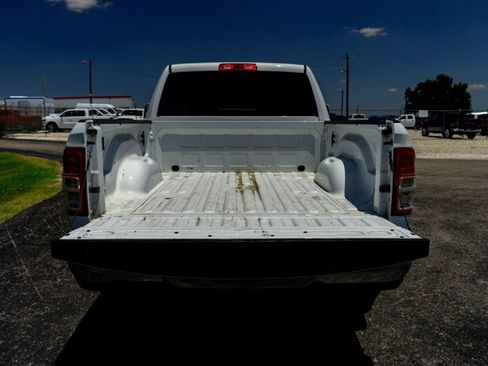 Used 2022 RAM 2500 Tradesman AWD/4WD image 26