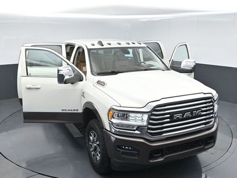 Used 2024 RAM 2500 Limited w/ Towing Technology Group AWD/4WD image 57