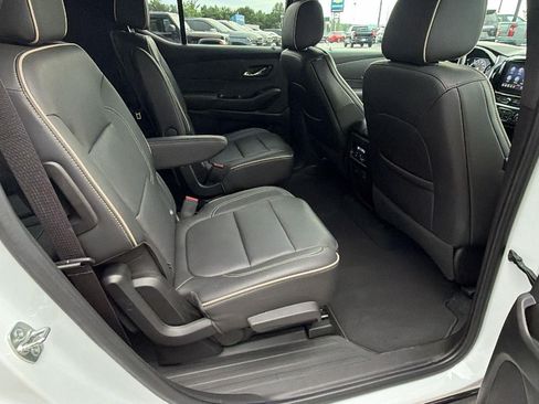 Used 2023 Chevrolet Traverse Premier w/ Redline Edition AWD/4WD image 21
