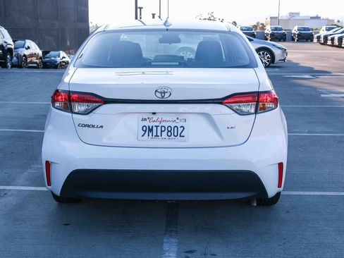 Certified 2024 Toyota Corolla LE FWD image 4