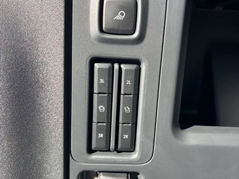 New 2026 Lincoln Navigator L Reserve w/ Jet Appearance Package image 27