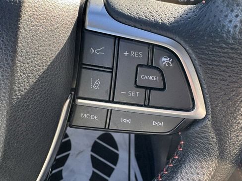 Used 2021 Toyota Sienna XSE image 30