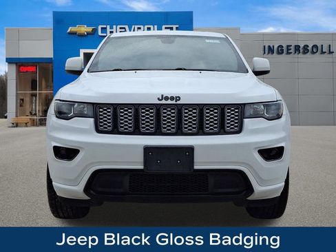 Used 2019 Jeep Grand Cherokee Altitude AWD/4WD image 22