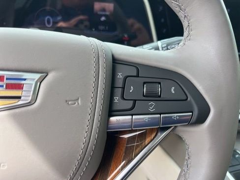 Certified 2023 Cadillac Escalade ESV Premium Luxury Platinum RWD image 21