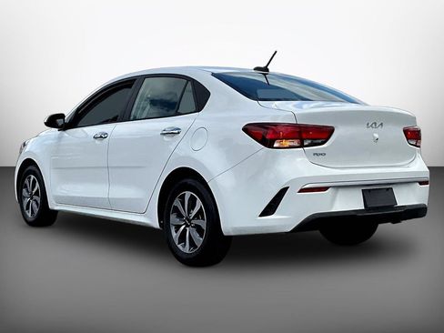 Used 2023 Kia Rio S w/ Technology Package FWD image 4