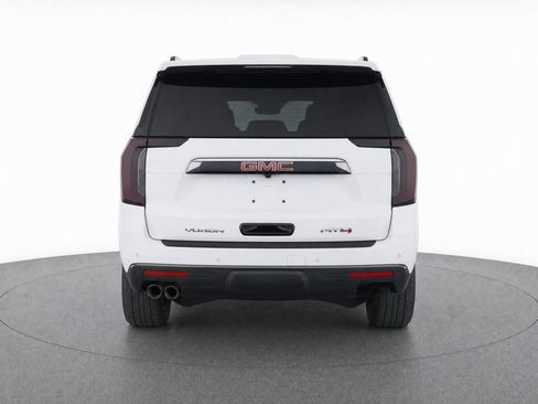 Used 2023 GMC Yukon AT4 w/ AT4 Premium Package AWD/4WD image 6
