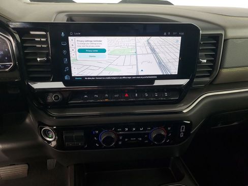 Used 2024 Chevrolet Silverado 1500 ZR2 w/ Technology Package image 21