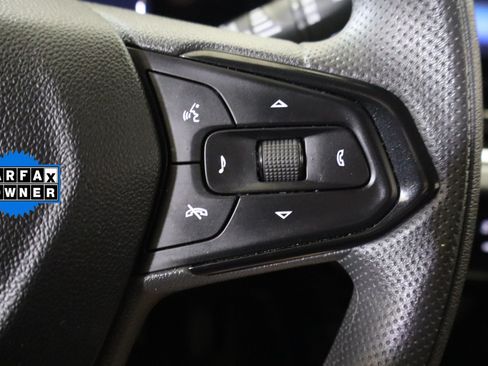 Certified 2025 Chevrolet Trax LT FWD image 29