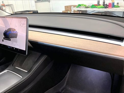 Used 2022 Tesla Model 3 Long Range image 18