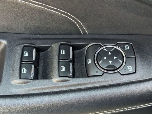 Used 2023 Ford Edge Titanium AWD/4WD image 14