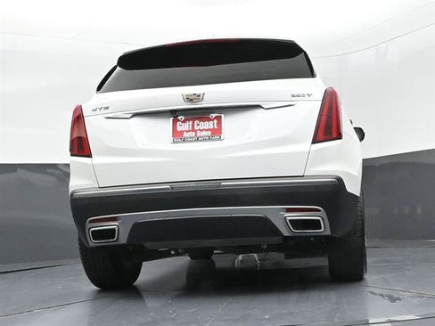 Used 2023 Cadillac XT5 Premium Luxury FWD image 38