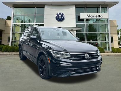 Certified 2024 Volkswagen Tiguan SE R-Line