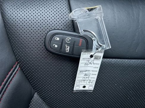 Used 2021 Jeep Cherokee Trailhawk w/ Sun, Sound & Nav Group image 17