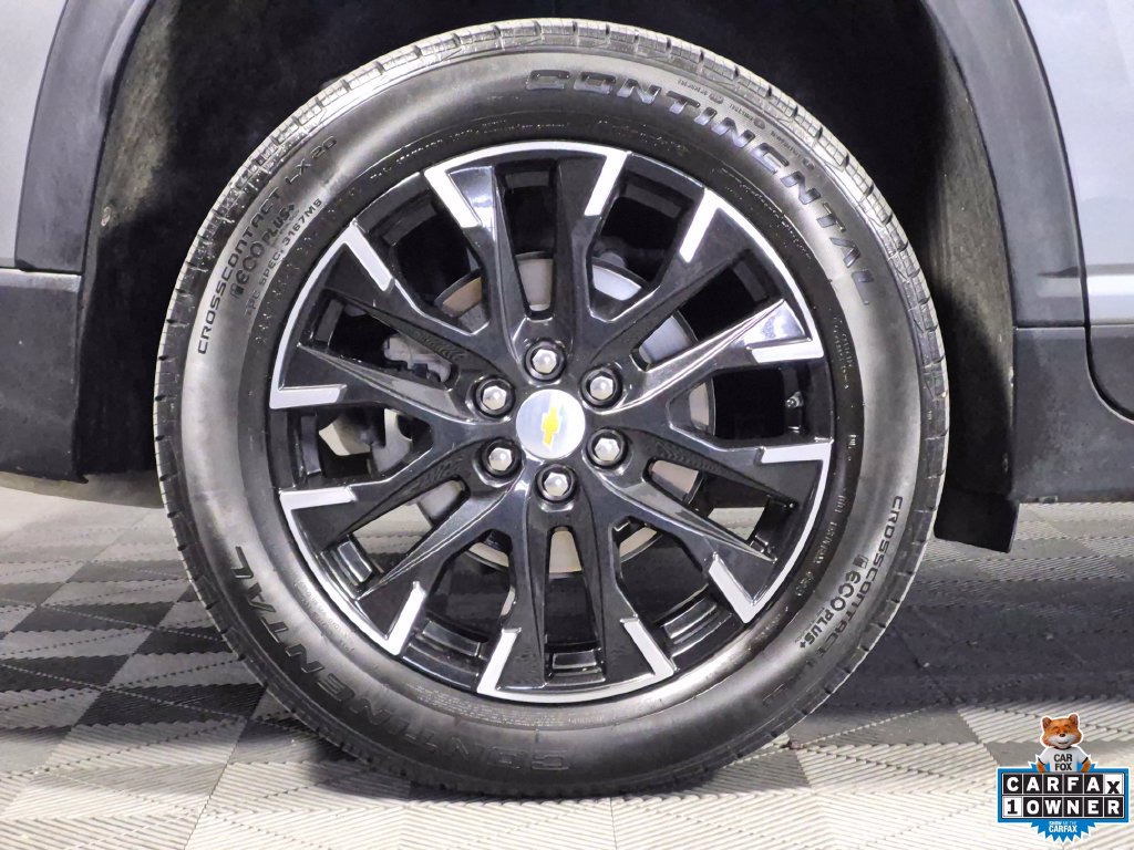 Used 2024 Chevrolet Traverse LT w/ Trailering Package AWD/4WD image 29