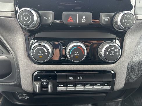 Used 2026 RAM 5500 Tradesman AWD/4WD image 13