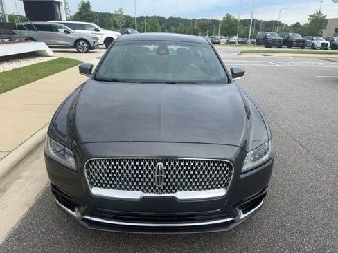 Used 2017 Lincoln Continental Reserve w/ Climate Package FWD image 3