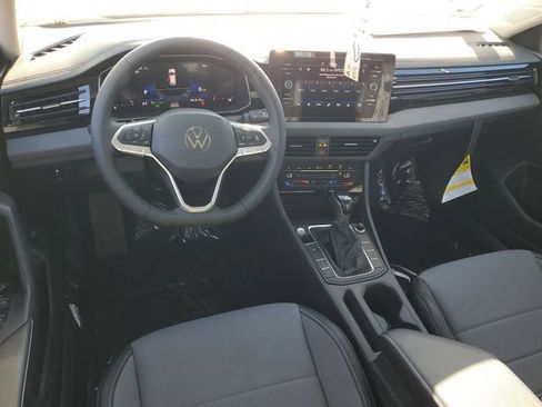 New 2026 Volkswagen Jetta SE image 11