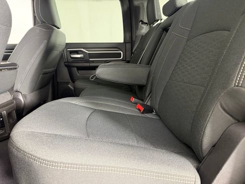 Certified 2025 RAM 2500 Big Horn AWD/4WD image 26