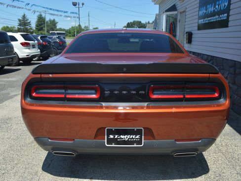 Used 2021 Dodge Challenger GT w/ Blacktop Package RWD image 4