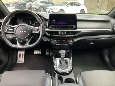 Used 2023 Kia Forte GT-Line FWD image 17